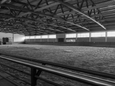 Janow Podlaski 'deki damızlıkta sabit.