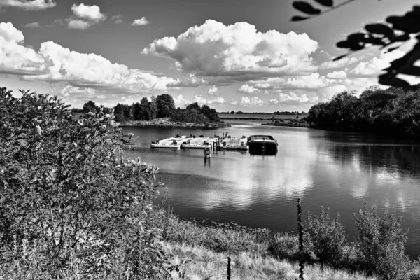 Zámek Northern Canal Przegalině Pohled Směrem Dead Vistula Polsko — Stock fotografie