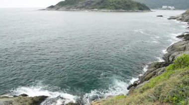 Phuket, Tayland ünlü bir çarpıcı görünüm noktası Andaman Denizi 'nde Phrom Thep Cape sahne.