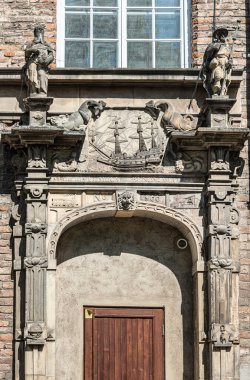 Polonya 'nın eski Gdanks kasabasındaki rahat restoranlar ve barlar