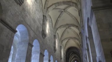 Viyana yakınlarındaki Heiligenkreuz Manastırı Katedralin içinde