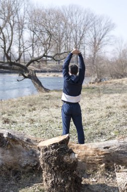 Güneşli bir gün zevk adam