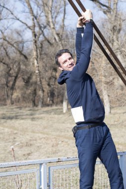 Güneşli bir gün zevk adam