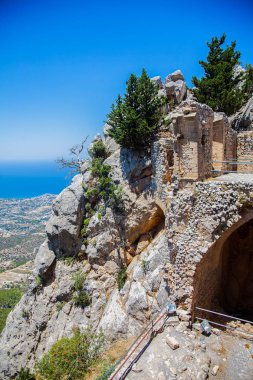 St.Hillarion Kalesi, Kuzey Kıbrıs'ın Girne