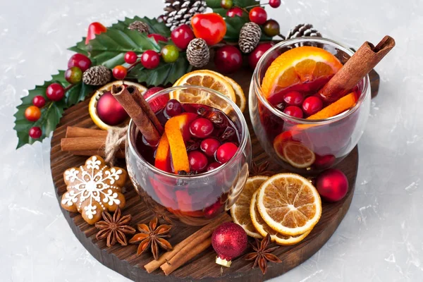 Glühwein Mit Lebkuchen Weihnachtskomposition — Stockfoto