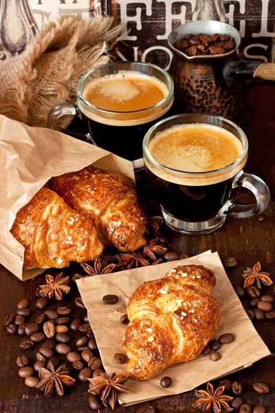 Ontbijt Met Koffie Croissants — Stockfoto