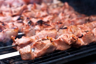 Panjur kömür ve alev, piknik, sokak gıda