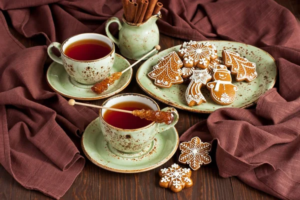 Ainda Vida Com Canecas Chá Biscoitos Gengibre Composição Tempo Natal — Fotografia de Stock
