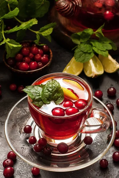 Berry Tea Glass Teapot Dark Stone Table Selective Focus Shallow — Stock Photo, Image
