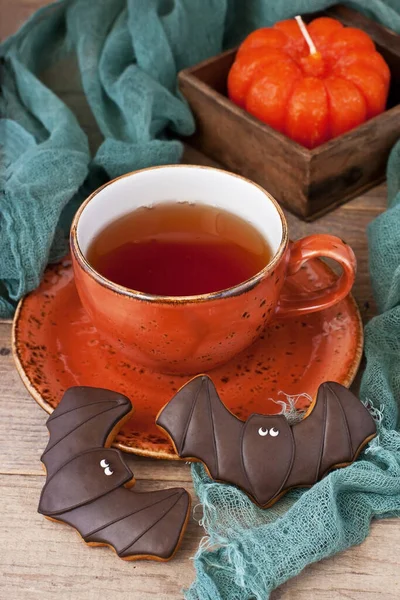 Composition Tea Mug Homemade Gingerbread Cookies Halloween Theme — Stock Photo, Image