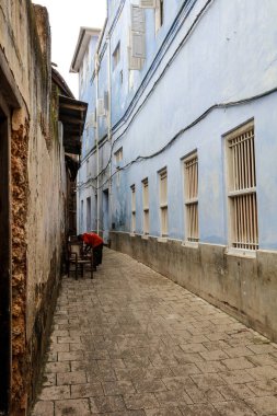 Stone Town, Zanzibar sokaklarında bina