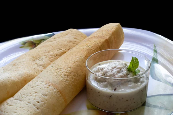 Masala Dosa con Coco Chutney, Comida del Sur de la India . —  Fotos de Stock