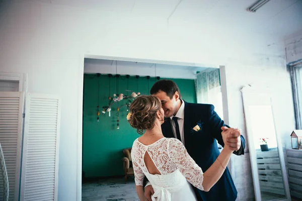 Couple Groom Bride Studio — Stock Photo, Image