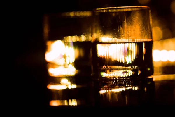 Éclairage Coloré Des Lunettes Dans Bar Boîte Nuit — Photo