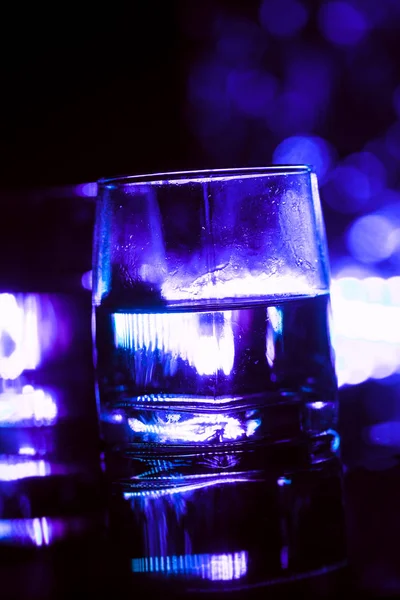 Färgad Belysning Glasögon Nattklubbens Bar — Stockfoto
