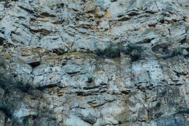 karanlık detaylı gri taş arka plan yakın çekim.