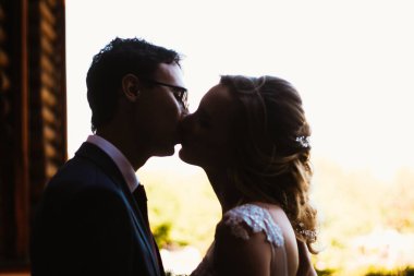 Gelin ve damat Kolomna Sarayı zemin üzerine.