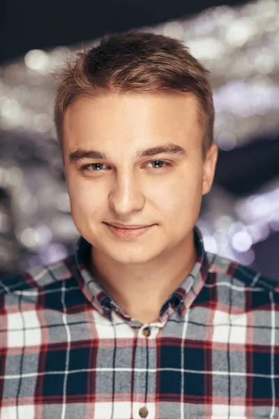 Portrait Young Man Blurred Background — Stock Photo, Image