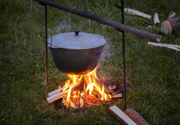 Розчистці Лісі Увечері Вогні Горщику Приготування Їжі — стокове фото