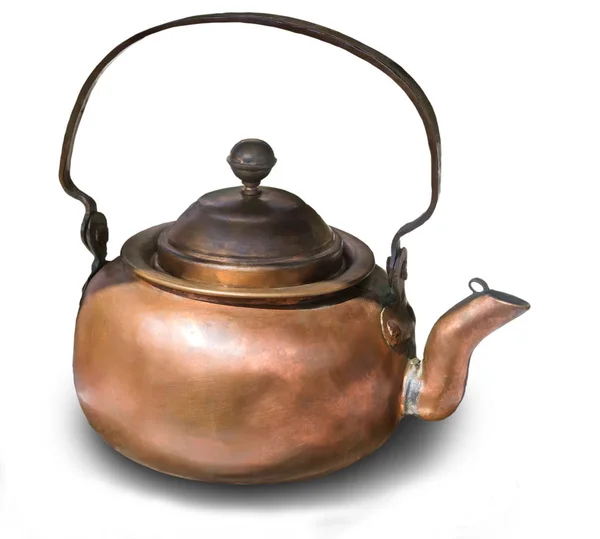Vintage Kupfer Teekanne vorhanden. präsentiert auf weißem Hintergrund. — Stockfoto