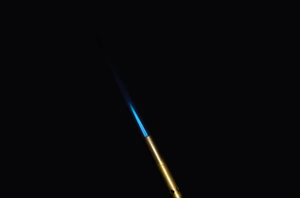 Llama Azul Del Encendedor Gas Propano Bolsillo Arrancador Antorcha Para — Foto de Stock