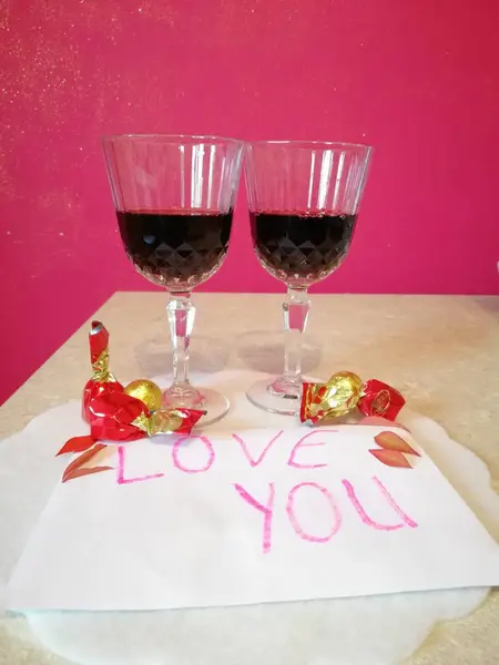 Vino Rosso Caramello Love You Carta — Foto Stock