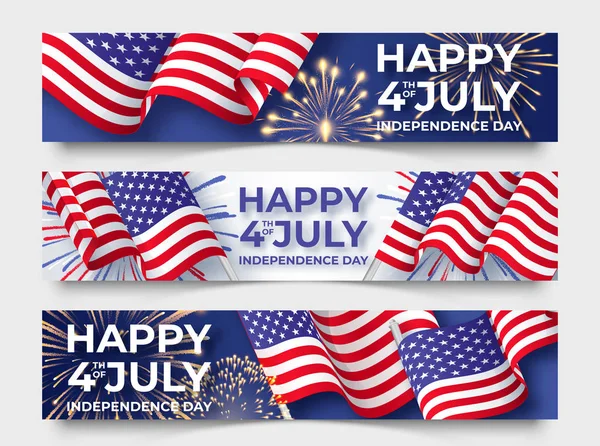 Verenigde Staten Onafhankelijkheidsdag. Drie horizontale banners met USA vlaggen. 4 juli poster sjablonen — Stockvector