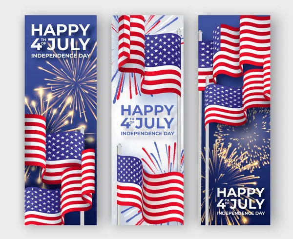 День незалежності США. Три вертикальних банерів з розмахуючи американськими національними прапорами та феєрверків. 4 липня шаблони плакатів — стоковий вектор
