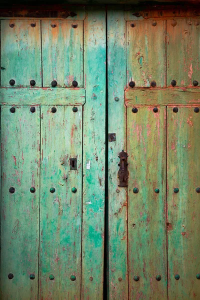 Antigua Puerta Rústica Madera Con Diferentes Capas Pintura Agrietada Colores Imagen De Stock