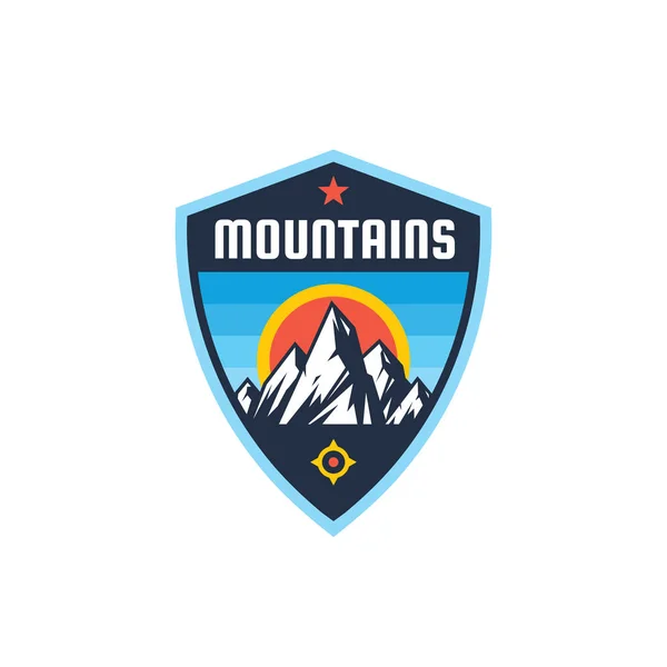 Montagnes Badge Concept Logo Escalade Style Plat Autocollant Exploration Extrême — Image vectorielle