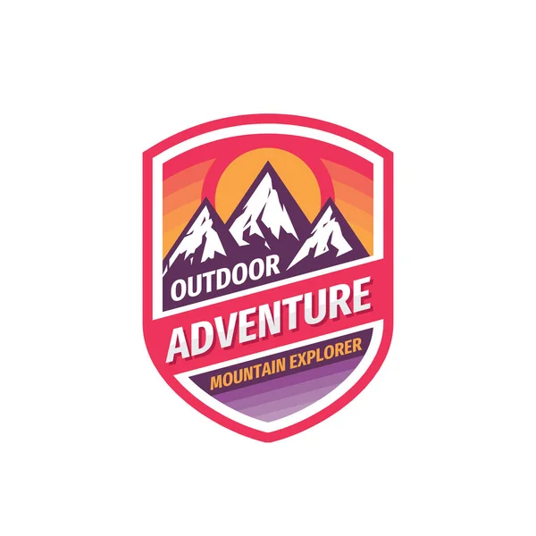 Outdoor Adventure Koncept Designu Odznaku Horolezectví Kreativní Logo Znak Výpravy — Stockový vektor
