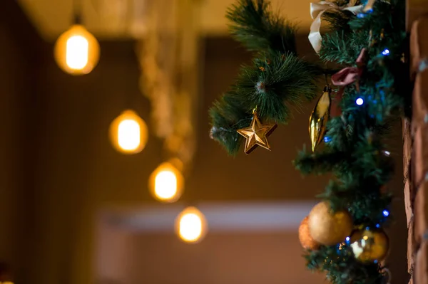 Cafe with blurred christmas decoration — Stock Photo, Image