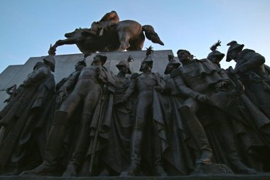 Moskova, Kutuzovsky umudu, genel Kutuzov Anıtı