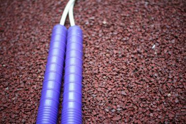 Moskova şehir yazında ip atlama