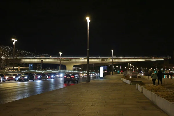 Noche Moscú Calle Zaryadye Park — Foto de Stock