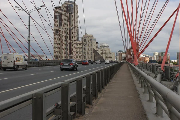 Ciudad Moscú Nombre Del Puente Pintoresco Puente Rojo Forma Una —  Fotos de Stock