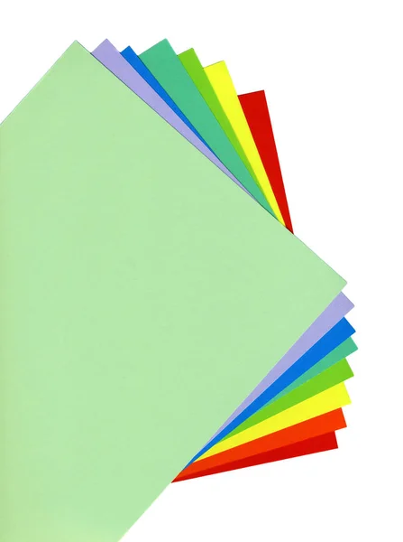 Beyaz arka plan üzerinde çok renkli kağıt — Stok fotoğraf