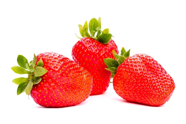 Erdbeere Reife Beeren Isolieren Auf Weißem Hintergrund — Stockfoto