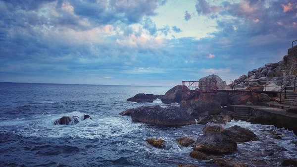  Foros 'un resimli ve güzel kokulu çiçekleri