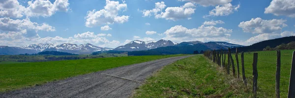 Puy Sancy Printemps Enneigé Prise Vue Panoramique — Photo