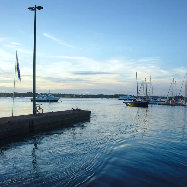 Sonnenuntergang Kai Des Hafens Der Insel Aux Mönche Der Bretagne — Stockfoto