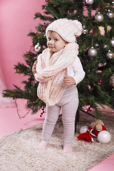 Baby Wool Hat Christmas Tree — Stock Photo, Image