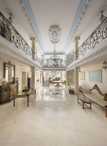 luxury lobby interior in Helvecia hotel