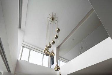 Açık plan oturma odası bir lüks dubleks daire