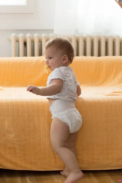 Sequence Photos Toddler Climbing Try Get Bed Baby Development Self — Stock Photo, Image