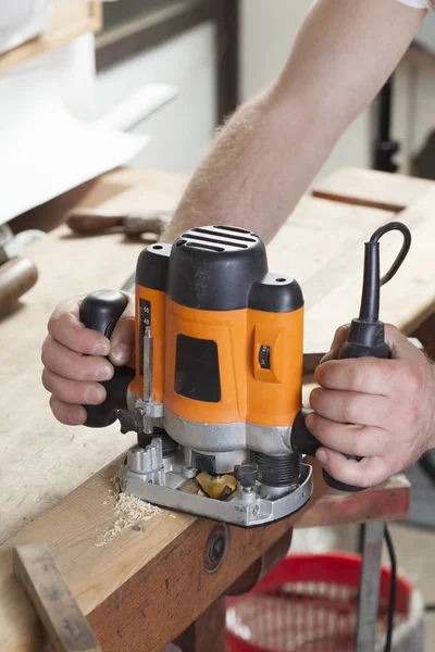 Homem Com Roteador Madeira Carpentry — Fotografia de Stock