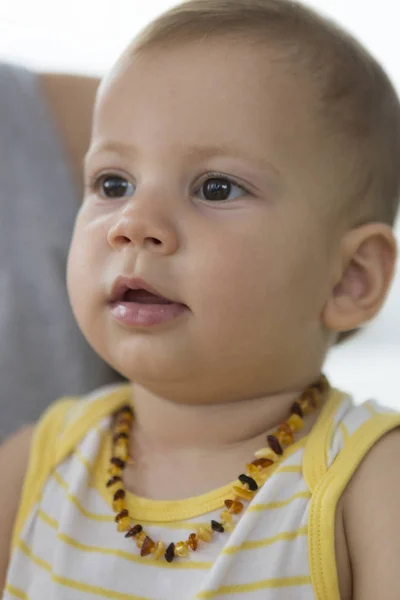 Baby Toddler Wearing Amber Teeth Pain Relief Neckless — Stock Photo, Image