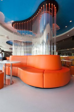 iç futuristik disko bar turuncu