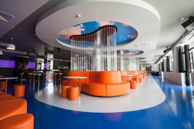 iç futuristik disko bar turuncu