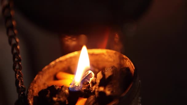 Θυμιατήριο Φωτιά — Αρχείο Βίντεο